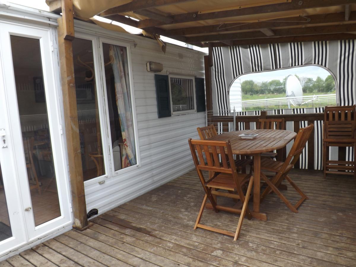 Camping La Viotterie La Boissiere (Mayenne) Exterior foto