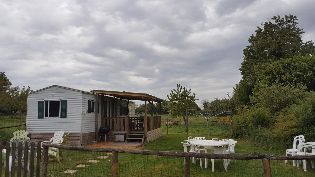 Camping La Viotterie La Boissiere (Mayenne) Exterior foto